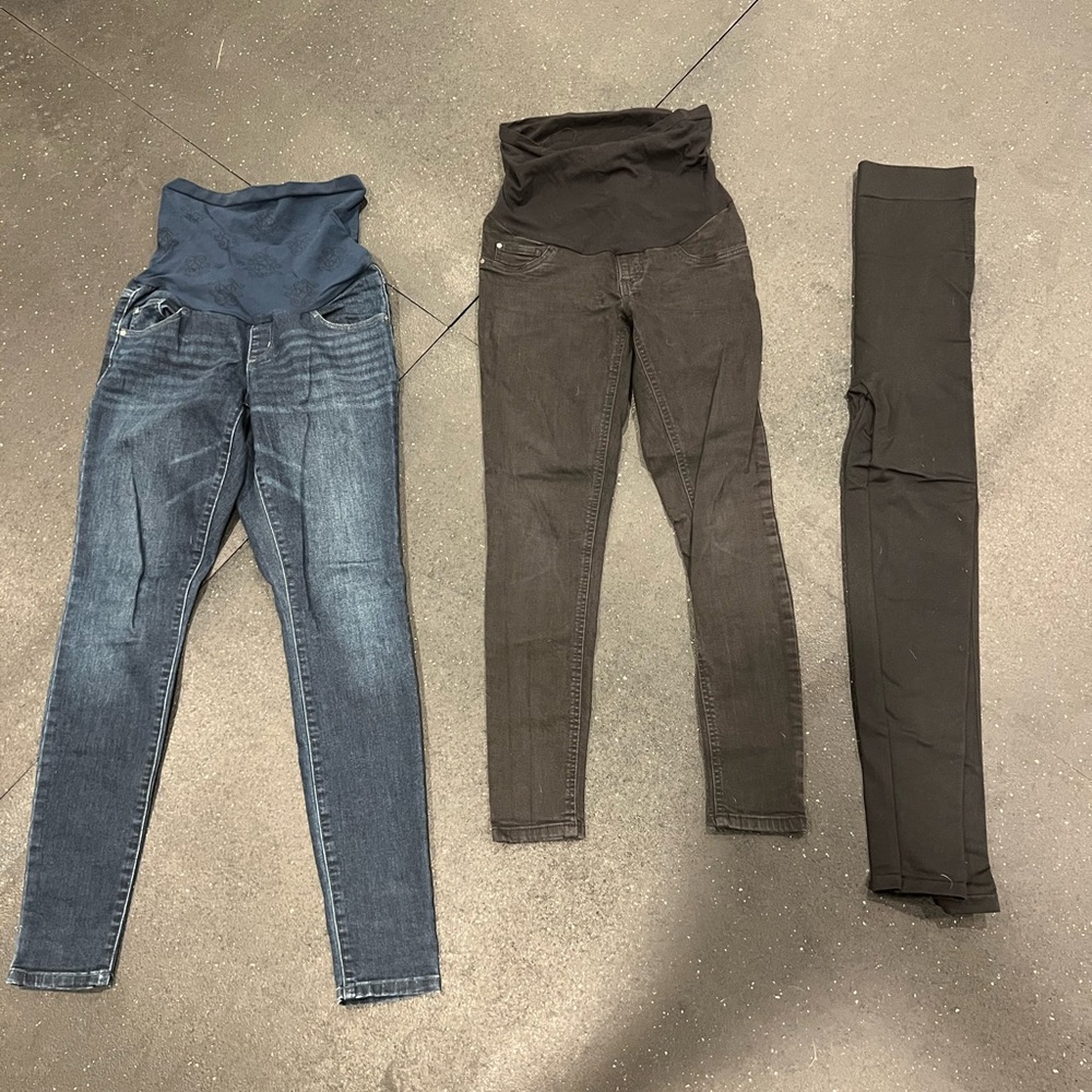 Women’s Maternity Jeans And Leggings Bundle Size Small Jeans And Medium Leggings